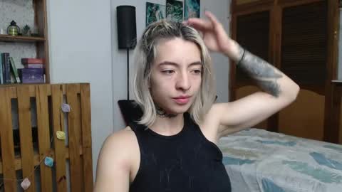 Snapshot of alicee_logan_ chatting on April 2026 02:04:02 AM alicee_logan_ online show from April 2026 02:04:02 AM