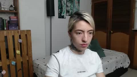 Snapshot of alicee_logan_ chatting on May 2026 03:11:02 AM alicee_logan_ online show from May 2026 03:11:02 AM
