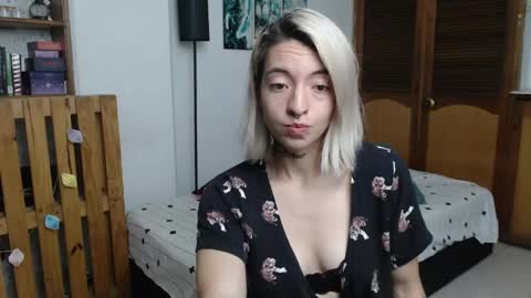 Snapshot of alicee_logan_ chatting on May 2026 02:28:02 AM alicee_logan_ online show from May 2026 02:28:02 AM
