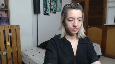 Snapshot of alicee_logan_ chatting on May 2026 02:52:01 AM alicee_logan_ online show from May 2026 02:52:01 AM