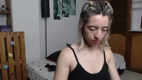 Snapshot of alicee_logan_ chatting on May 2026 02:31:02 AM alicee_logan_ online show from May 2026 02:31:02 AM