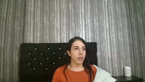 alicee_moonn online show from May 2026 06:56:02 PM