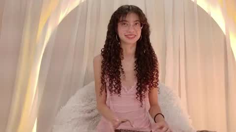 Snapshot of alicee_rodriguez chatting on July 2026 06:12:01 PM alice online show from July 2026 06:12:01 PM