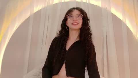 Snapshot of alicee_rodriguez chatting on July 2026 01:58:33 AM alice online show from July 2026 01:58:33 AM