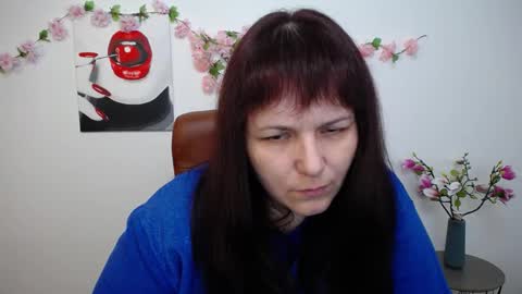 Snapshot of aliceinks chatting on November 2025 07:51:02 AM AliceInks online show from November 2025 07:51:02 AM