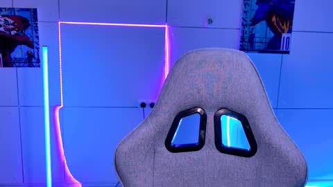 Snapshot of aliceinredsquare_ chatting on October 2025 05:05:01 AM Alice online show from October 2025 05:05:01 AM