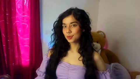 Snapshot of alicekingdom chatting on June 2026 09:30:01 PM Alicekingdom online show from June 2026 09:30:01 PM
