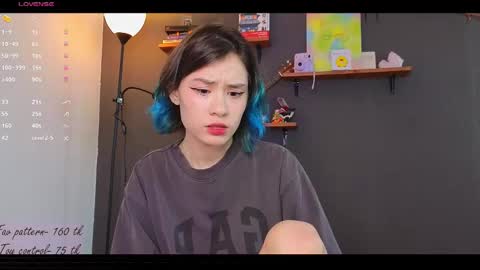 Alice  vacation  online show from March 2025 07:08:02 AM