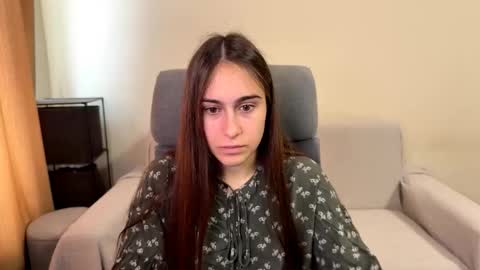 Snapshot of alicekollt chatting on October 2025 10:51:01 AM alicekollt online show from October 2025 10:51:01 AM