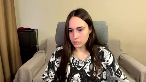 alicekollt online show from May 2026 06:05:02 PM