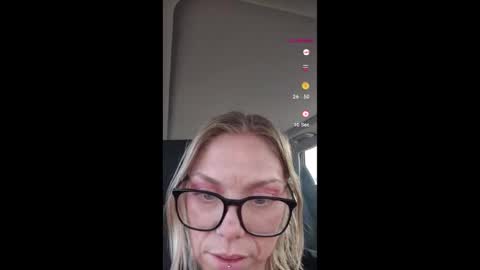 Snapshot of aliceliddell710 chatting on October 2025 09:58:02 PM Alice Liddell online show from October 2025 09:58:02 PM