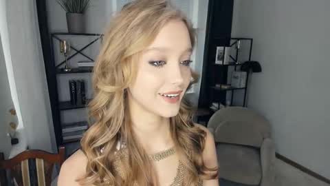 Snapshot of alicemelison chatting on January 2026 07:47:02 AM Serena online show from January 2026 07:47:02 AM