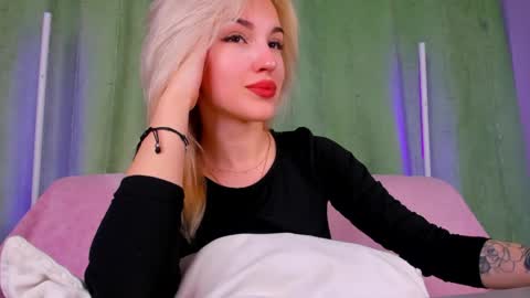 alicemonro online show from May 2026 01:44:01 AM
