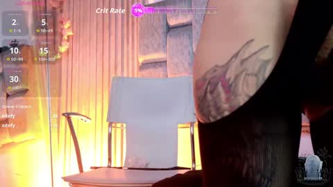 alicenoir_ online show from May 2026 11:21:01 PM