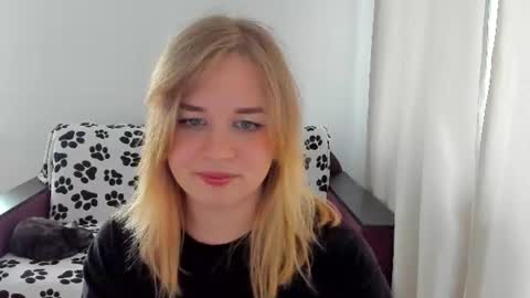 Snapshot of alicepopsy chatting on June 2026 10:09:01 AM Alice online show from June 2026 10:09:01 AM