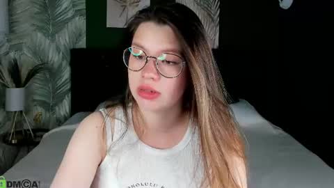 Snapshot of aliceruby1 chatting on July 2026 11:08:01 AM Alice online show from July 2026 11:08:01 AM