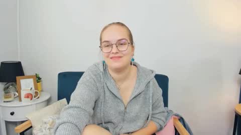 Snapshot of alicesensitive chatting on September 2025 06:26:02 AM alicesensitive online show from September 2025 06:26:02 AM