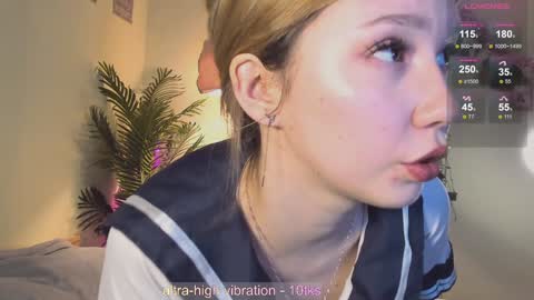 Snapshot of alicesis chatting on January 2025 04:37:02 PM Alice online show from January 2025 04:37:02 PM