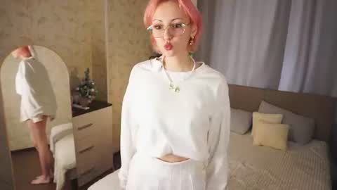 Milly online show from July 2026 06:27:01 AM