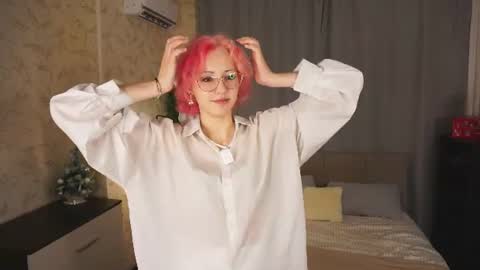 Milly online show from July 2026 06:22:02 AM