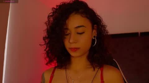 Snapshot of alicestevens_ chatting on November 2025 02:40:02 PM Alicestevens online show from November 2025 02:40:02 PM