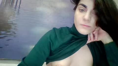Snapshot of alicetailorrr chatting on May 2026 06:49:01 PM AliceTailorrr online show from May 2026 06:49:01 PM