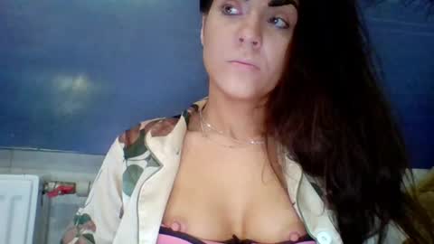 AliceTailorrr online show from July 2026 05:47:02 AM