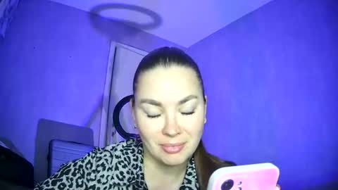 AlicexFresh online show from October 2025 06:25:02 PM