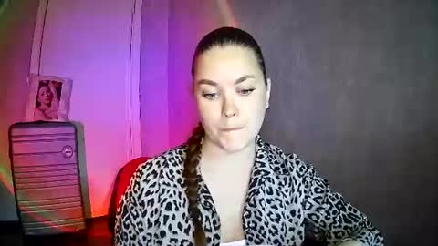 AlicexFresh online show from June 2026 12:14:02 PM