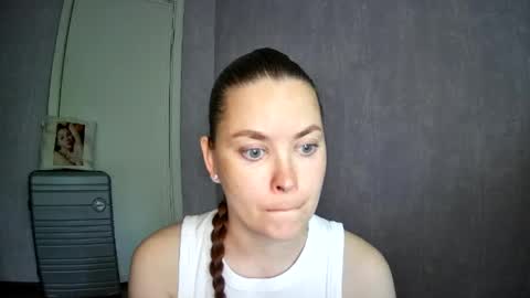 AlicexFresh online show from June 2026 12:09:02 PM