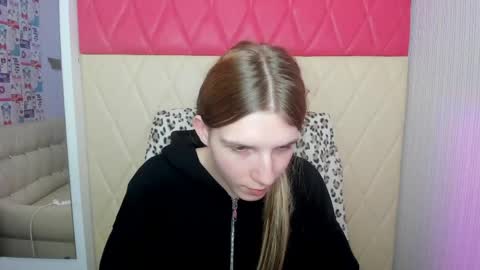 Alice  Princess  online show from April 2026 02:44:01 AM