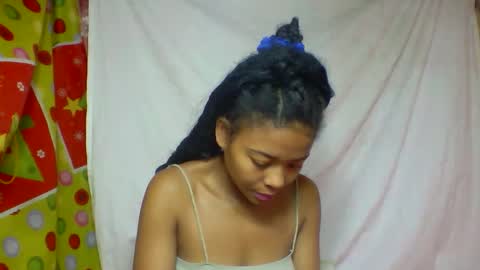 alicia9794 online show from May 2026 06:52:01 AM