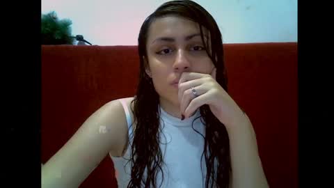 alicia_axiom online show from May 2026 06:24:01 PM