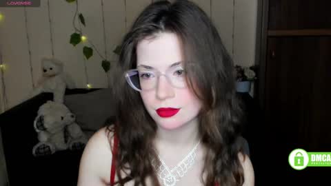 Snapshot of alicia_folow chatting on February 2025 06:23:01 AM Alicia online show from February 2025 06:23:01 AM