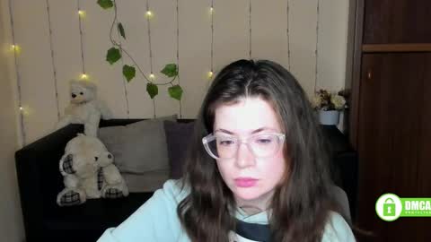 Snapshot of alicia_folow chatting on February 2025 03:47:02 AM Alicia online show from February 2025 03:47:02 AM