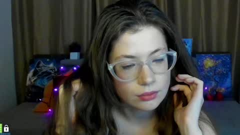 Snapshot of alicia_folow chatting on February 2025 09:27:02 PM Alicia online show from February 2025 09:27:02 PM