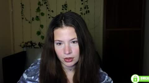 Snapshot of alicia_folow chatting on November 2025 12:11:02 PM Alicia online show from November 2025 12:11:02 PM