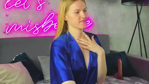 Alicia 2 GMT 3am-9am TueThuFriSun 9am-15pm Sat online show from April 2026 11:18:01 PM