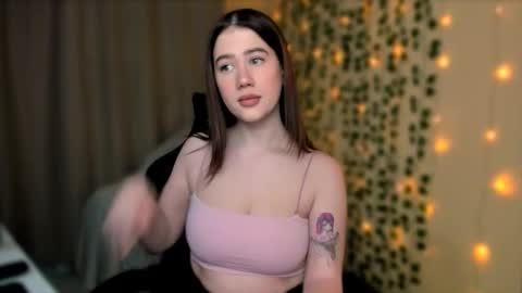 Snapshot of alicia_hines chatting on October 2025 10:58:02 AM Alicia online show from October 2025 10:58:02 AM