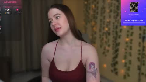 Snapshot of alicia_hines chatting on December 2025 03:29:02 PM Alicia online show from December 2025 03:29:02 PM