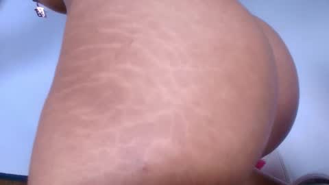 Snapshot of alicia_kyse chatting on January 2025 09:24:01 AM Alicia Kyse online show from January 2025 09:24:01 AM