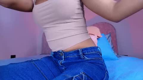 Alicia Kyse  online show from May 2026 03:04:02 AM