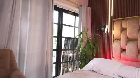 Snapshot of alicia_lang chatting on March 2026 08:04:01 PM Alicia Lang online show from March 2026 08:04:01 PM