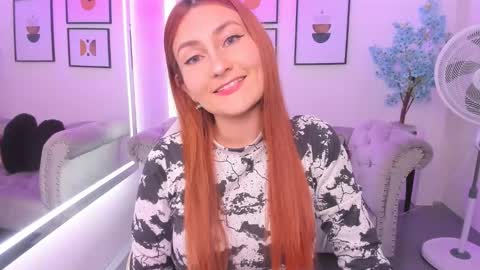 Snapshot of alicia_leclair chatting on September 2025 11:37:01 AM alicia online show from September 2025 11:37:01 AM