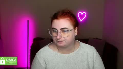 Alicia online show from November 2025 06:27:01 AM