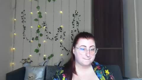 Snapshot of alicia_side_red chatting on May 2026 11:29:02 AM Alicia online show from May 2026 11:29:02 AM