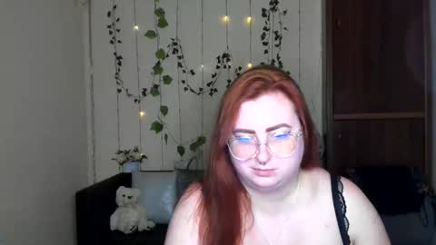 Snapshot of alicia_side_red chatting on May 2026 05:36:02 AM Alicia online show from May 2026 05:36:02 AM