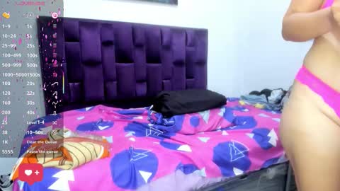 Snapshot of alicia_whittee chatting on March 2026 10:20:01 AM alicia_whittee online show from March 2026 10:20:01 AM