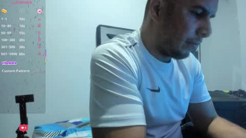 Snapshot of alicia_whittee chatting on May 2026 04:09:02 AM alicia_whittee online show from May 2026 04:09:02 AM