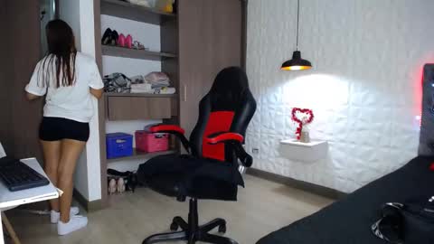 Ali online show from January 2025 12:24:01 PM